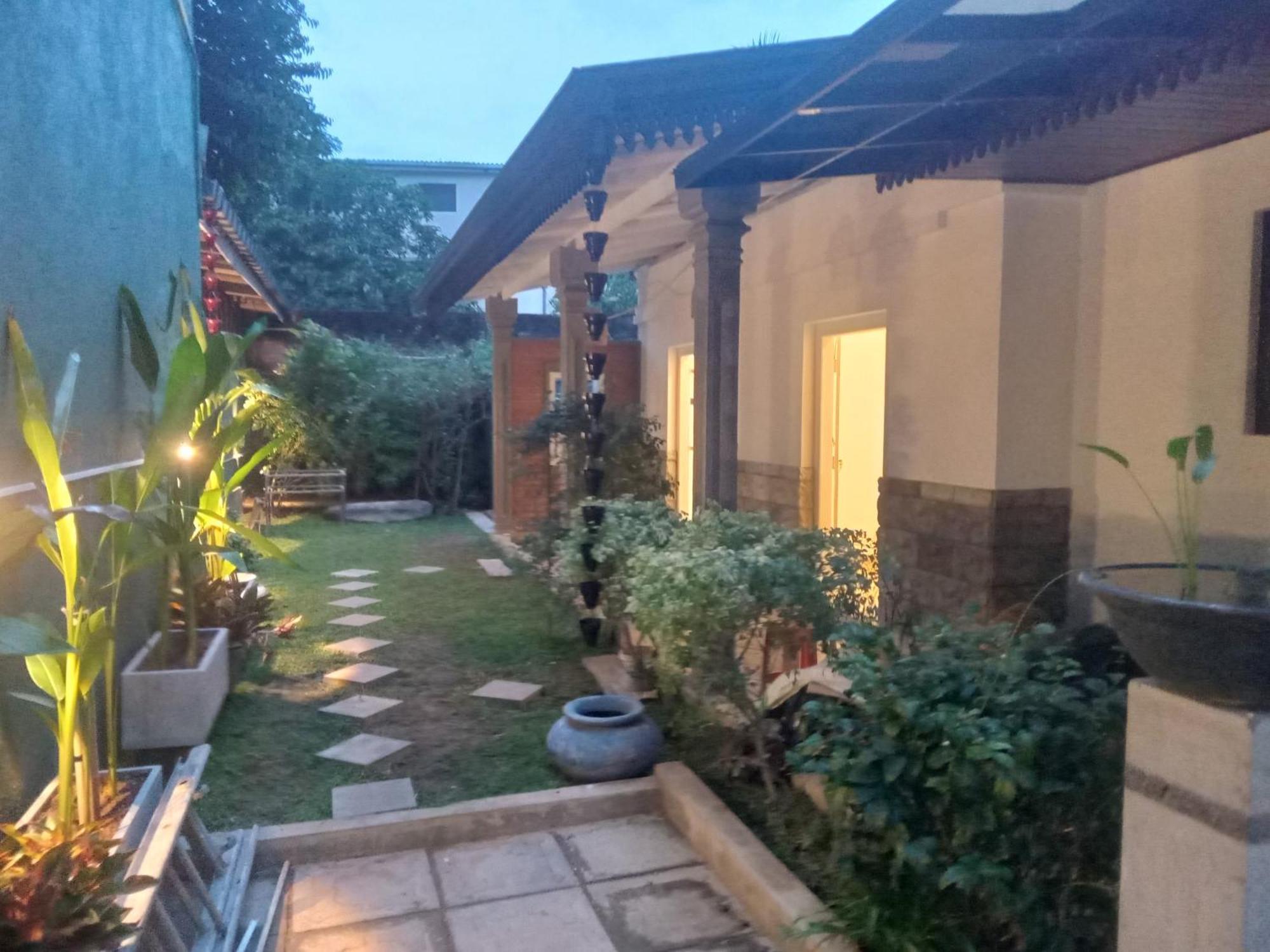 Thisu Villa Dikwella Sur Exterior foto